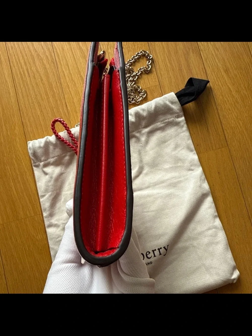 Mulberry Red Leather Shoulder Bag with Gold Chain Strap